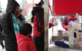 常平蔬菜配送公司：豆浆粉冲出来的豆浆和现磨豆浆营养价值区别大